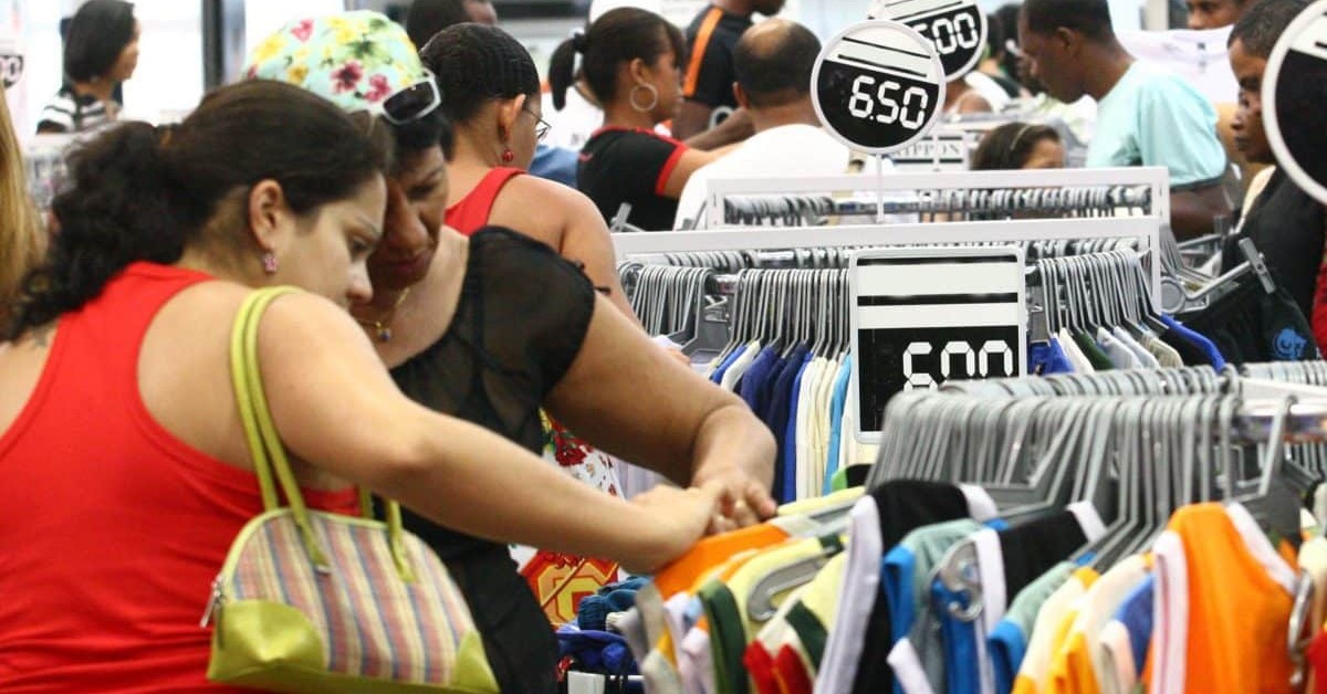 Read more about the article Dia do Consumidor: conheça a data comercial que acontece hoje (15) e promete ser a Black Friday do começo do ano