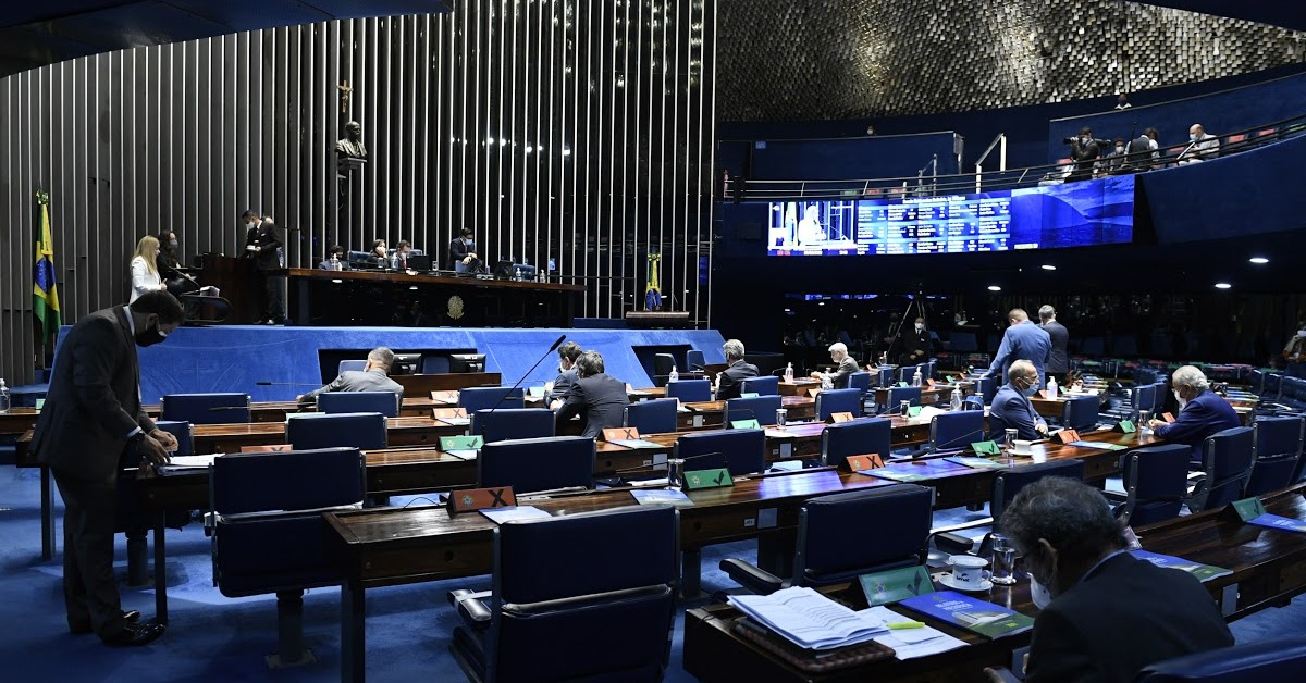 Read more about the article Câmara aprova reajuste do salário mínimo para R$ 1.212; valor é sem ganho real